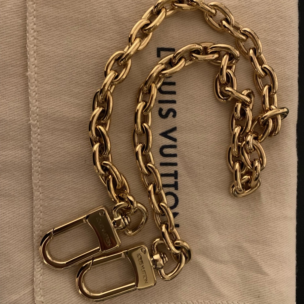 Louis Vuitton Gold Chain for Bag Styling